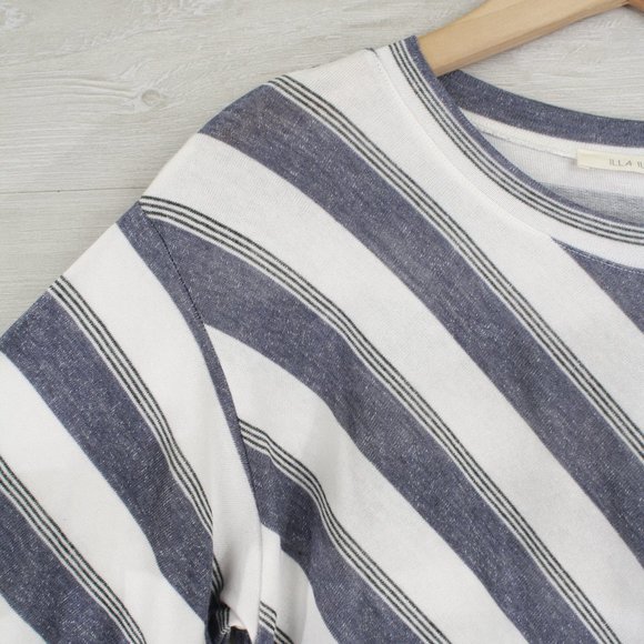 SOLD OUT!!  🥰ILLA ILLA Chevron Stripe Tie Front Tee - Picture 3 of 6